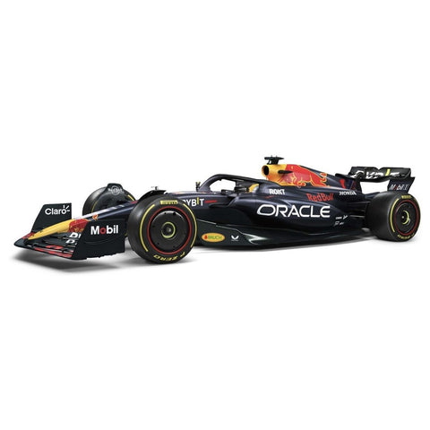 Red Bull Racing RB18 Max Verstappen Abu Dhabi 2022 with helmet 1:24